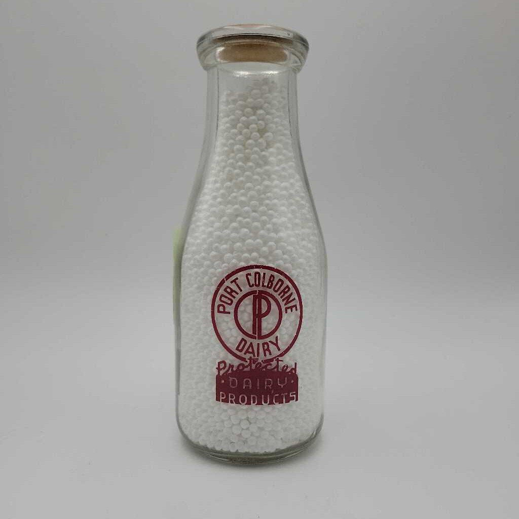 Port Colborne Dairy Milk pint bottle (Jef) Rare