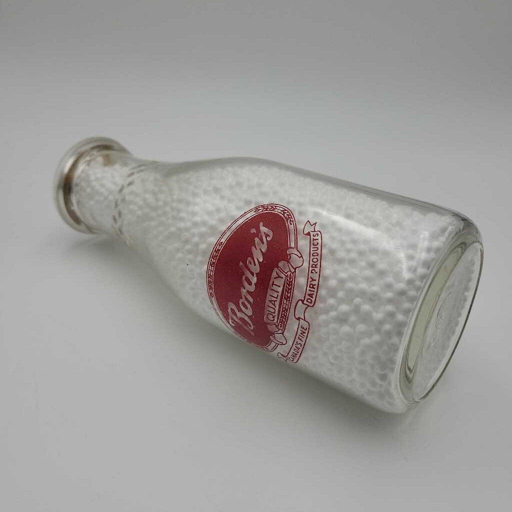 Borden's Dairy Milk pint bottle (Jef)