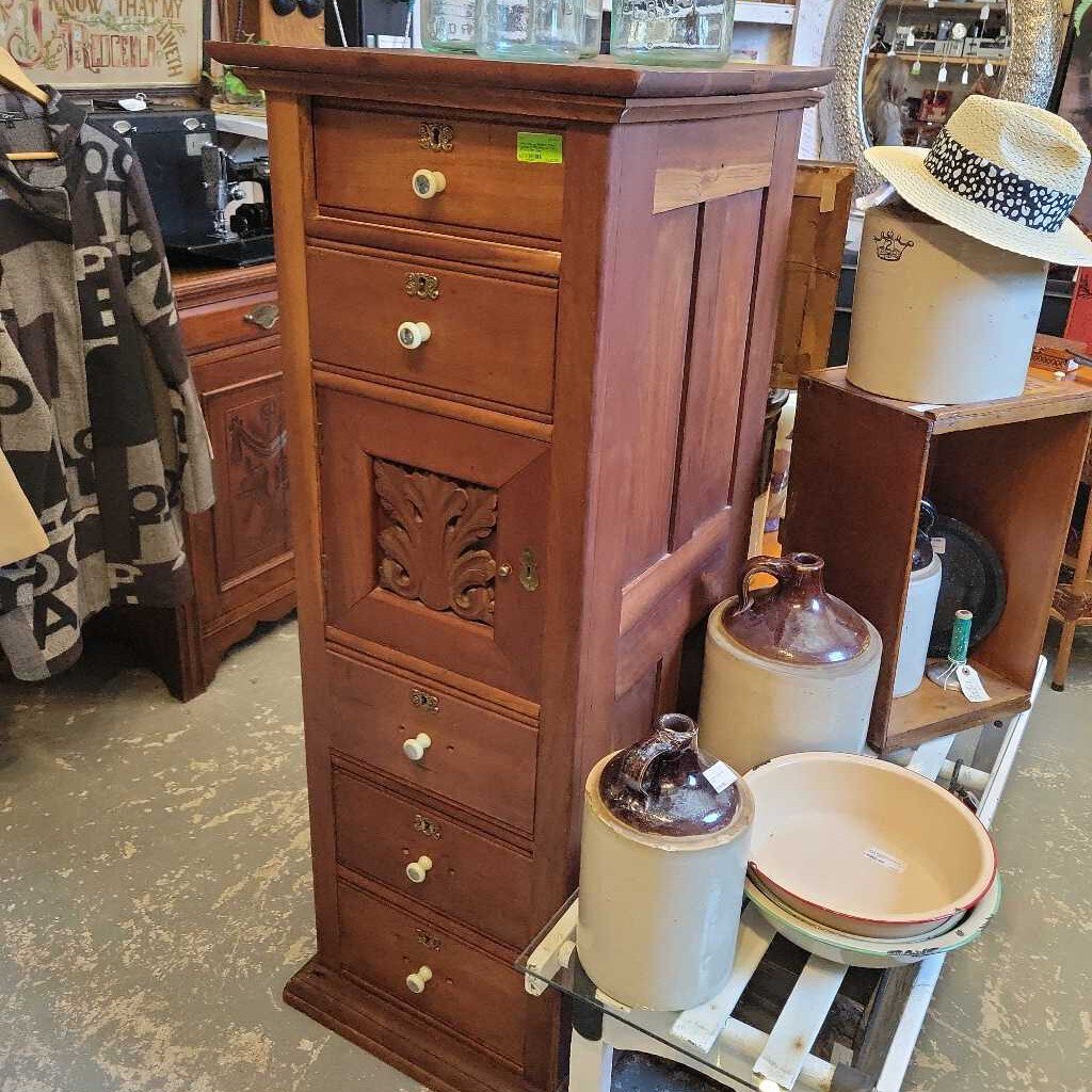 Vintage Barbers Towel Cabinet (YVO) (501)