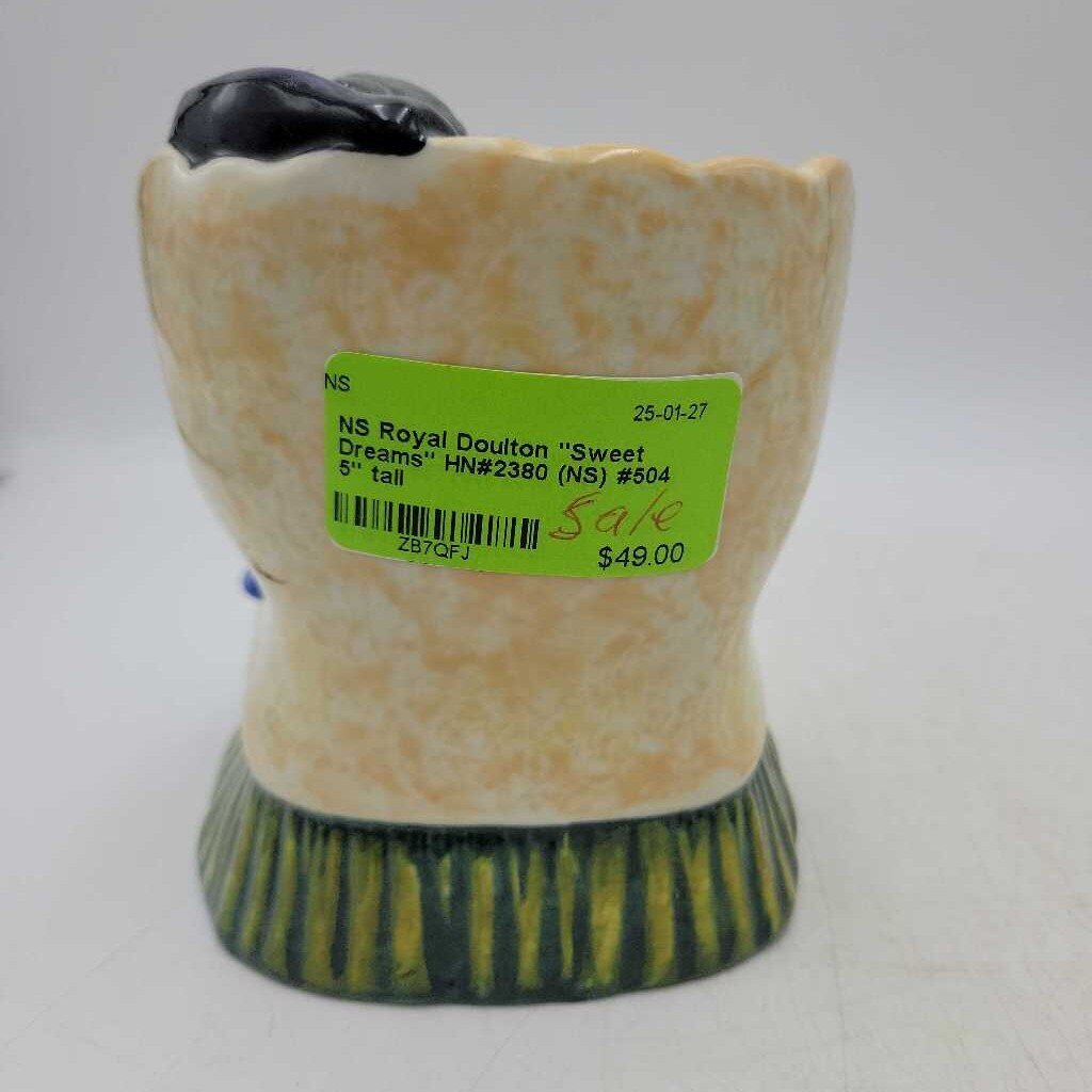 Royal Doulton "Sweet Dreams" HN#2380 (NS) #504