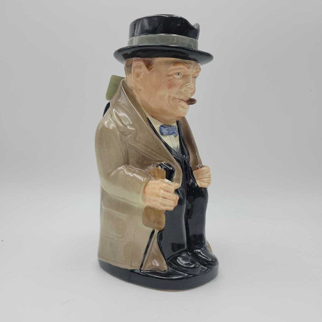 Royal Doulton toby Mug " Winston Churchill " (DMG) 0004