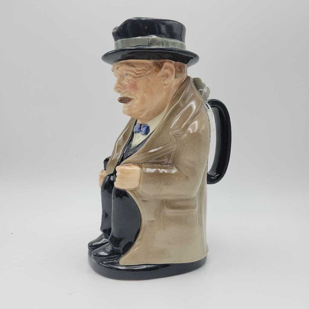 Royal Doulton toby Mug " Winston Churchill " (DMG) 0004