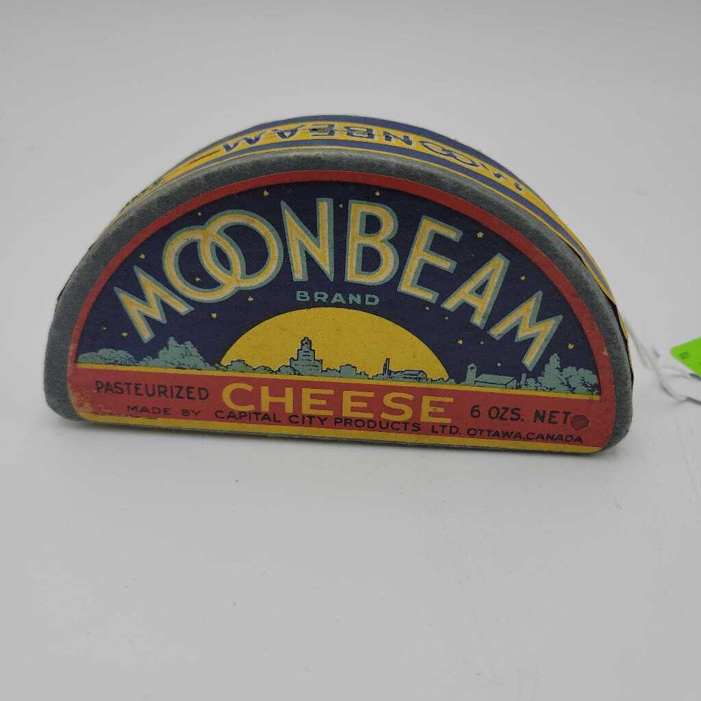 Moonbeam Cheese Box Ottawa (Jef)