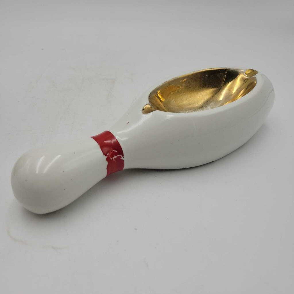 Bowling Pin Ash Tray (LOR)