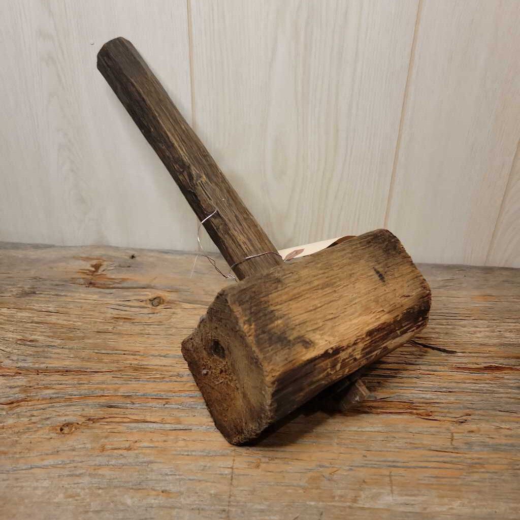 Primitive Wooden Mallet (JAS)