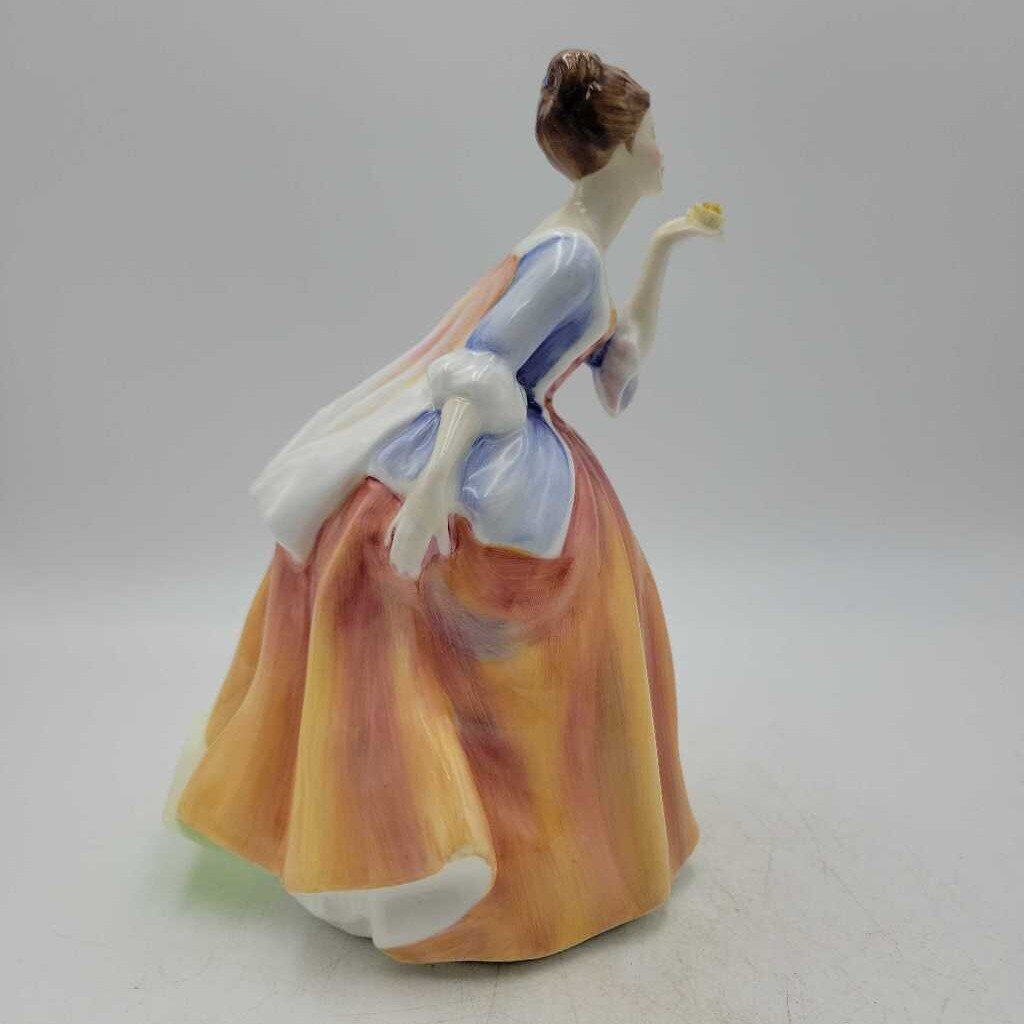 Royal Doulton "Fleur" Figurine (YVO) (501) HN 2369