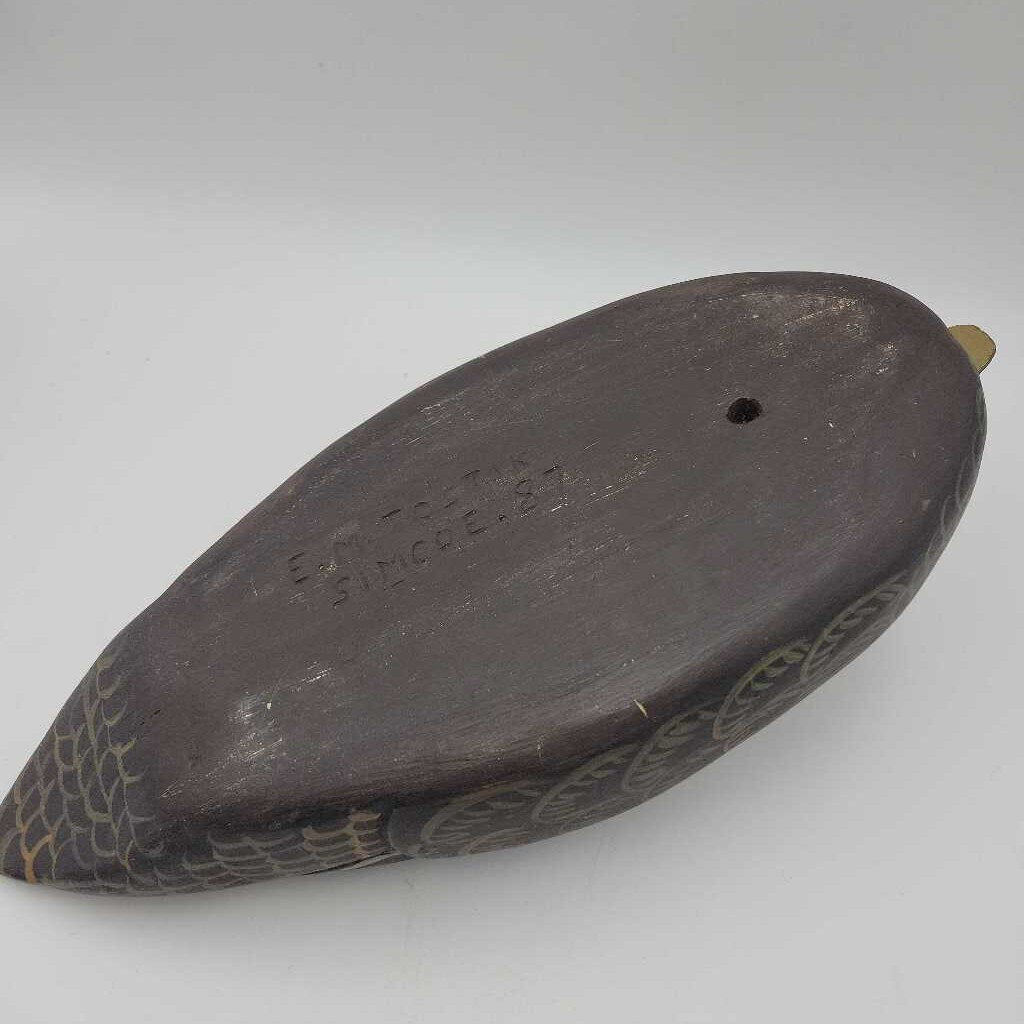 Hand Carved Wooden Duck Decoy E.M. Tostik 4779 (M2) Hand Carved Wooden Duck Decoy E.M. Tostik 4779 (M2)