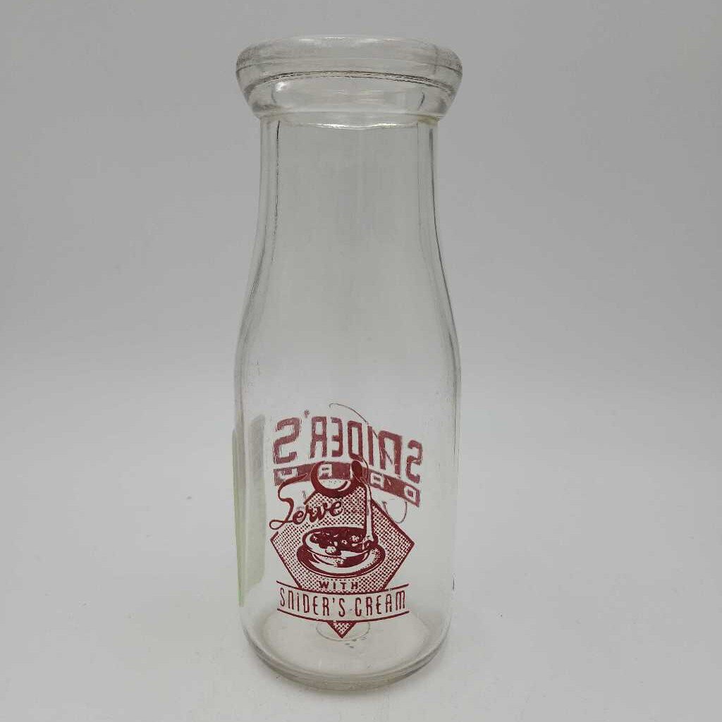 Snider's Dairy 1/2 pint milk bottle Rare Goderich(JEF)