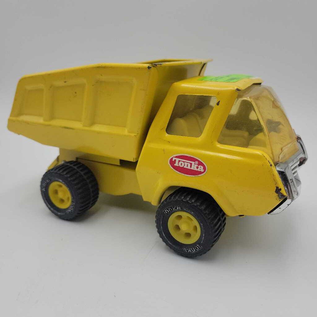 Tonka Steel Dump truck (JFH)