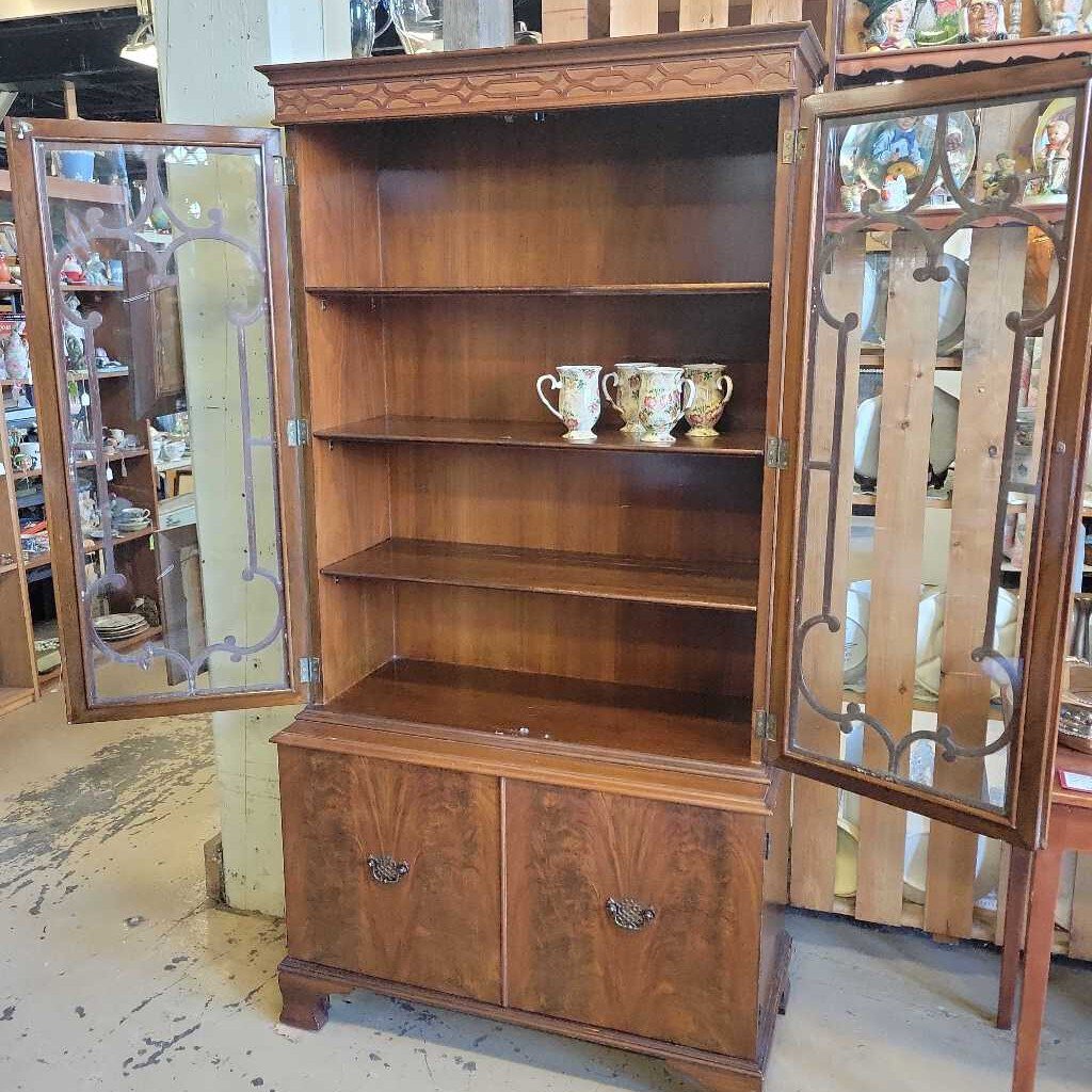 Mahogany China Cabinet W/Key 1940's (NS) 506