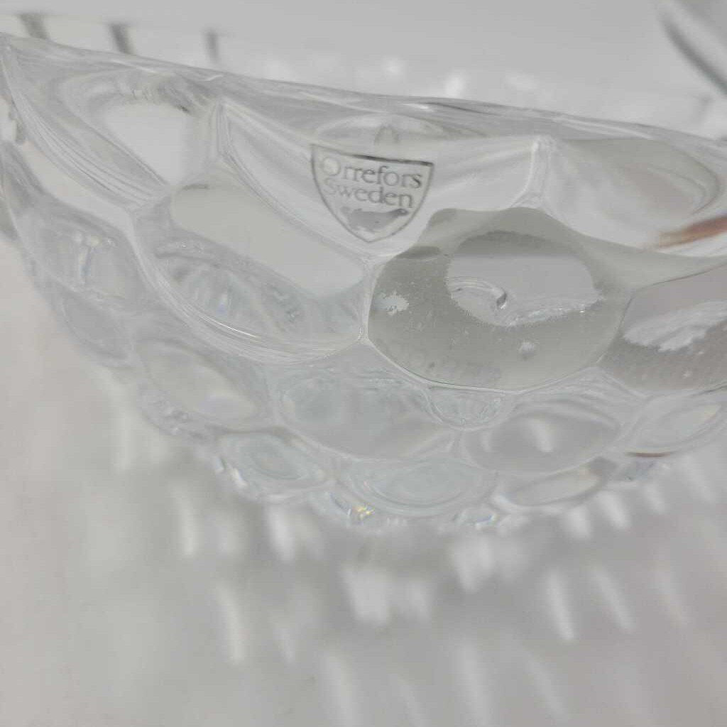 MCM Crystal "Raspberry" Bowl-Sweden (LOR)
