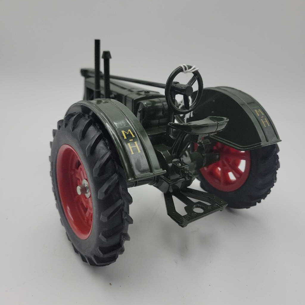 Ertl Massey Harris Challenger Tractor (RAE)