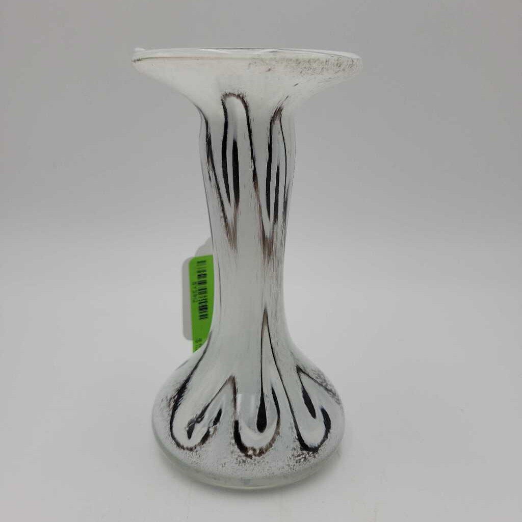 Art glass Bud vase Signed (DEB)