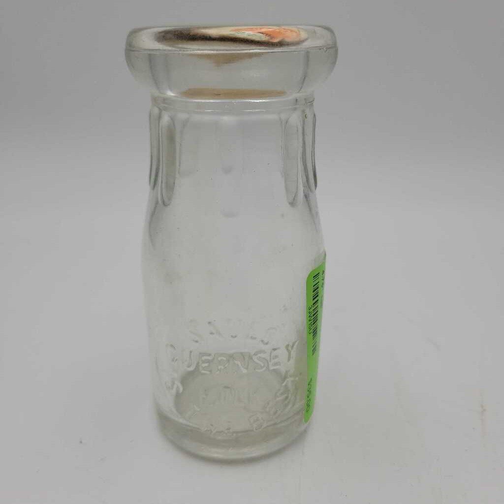 Quarter Pint Milk Bottle Sauls Guernsey (JEF)