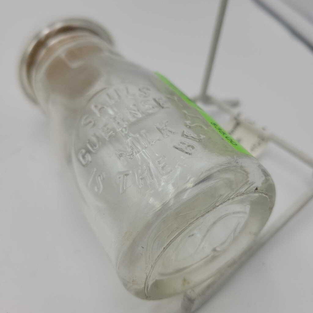 Quarter Pint Milk Bottle Sauls Guernsey (JEF)