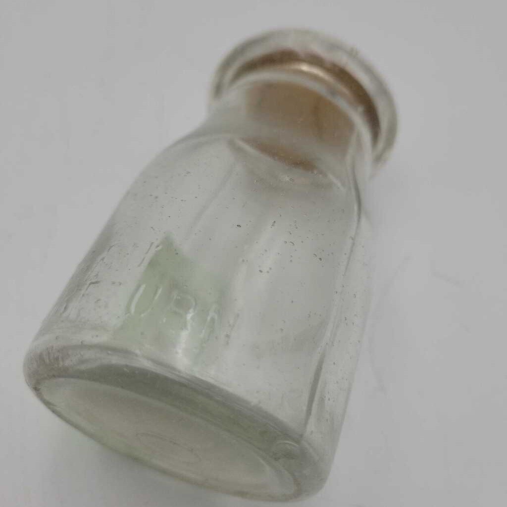 Quarter Pint Milk Bottle Aurora WA Slaney Creamery (JEF)