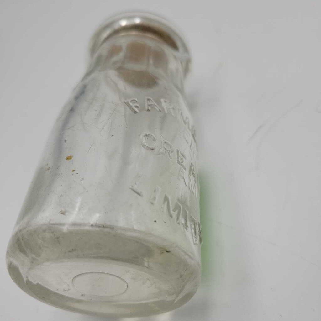 Quarter Pint Milk Bottle Farmer's Cream (JEF)