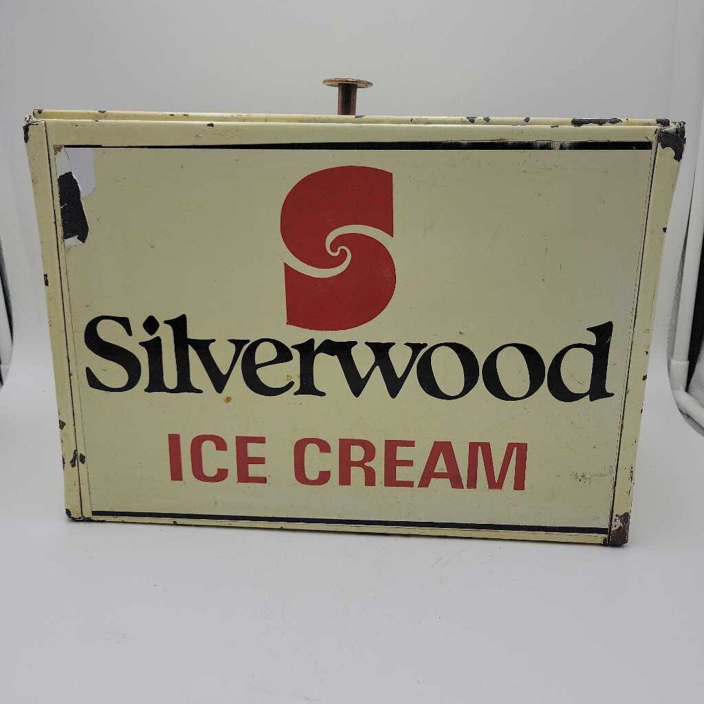 Stadium Silverwood's Ice Cream Carrier