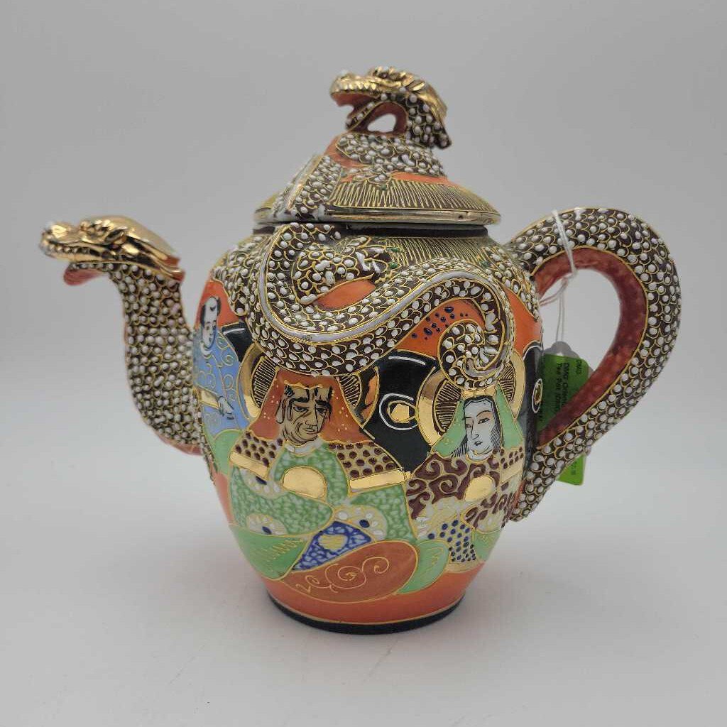 Oriental Dragon ware Tea Pot Repaired lid (DMG) 0008