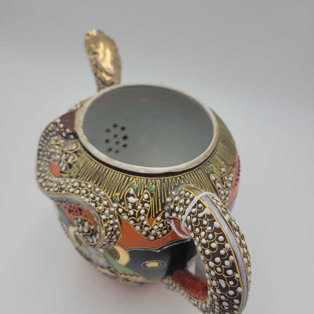 Oriental Dragon ware Tea Pot Repaired lid (DMG) 0008