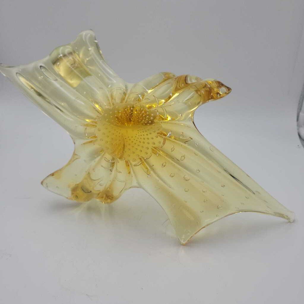 Art Glass Dish (DS) 3196