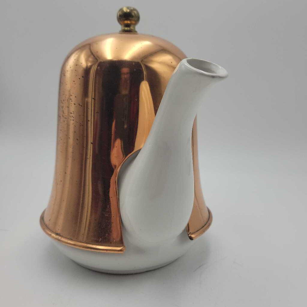 Copper Tea pot (UR)