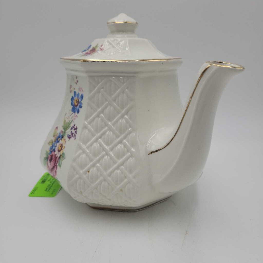 Beautiful Sadler England Windsor Tea pot (DS) 3443