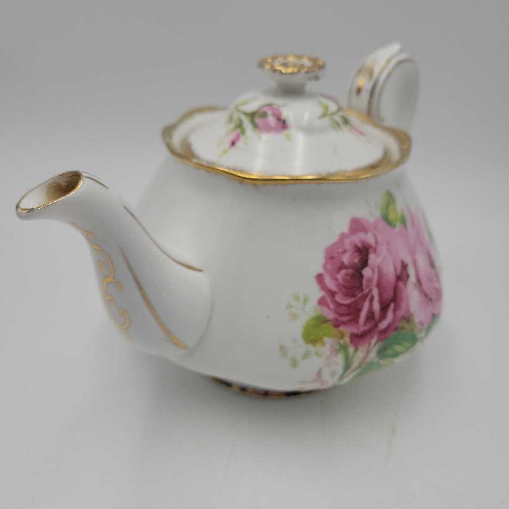 Royal Albert American beauty Tea Pot (DEB)