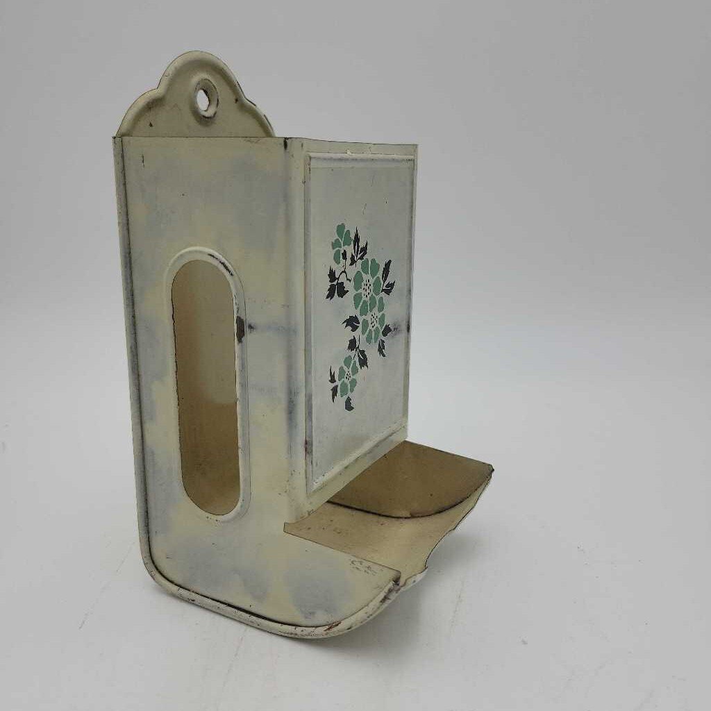 Tin Match holder (US2)