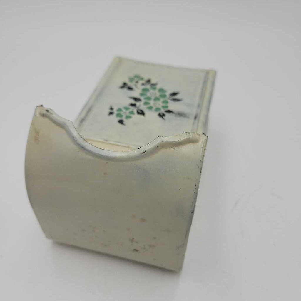 Tin Match holder (US2)