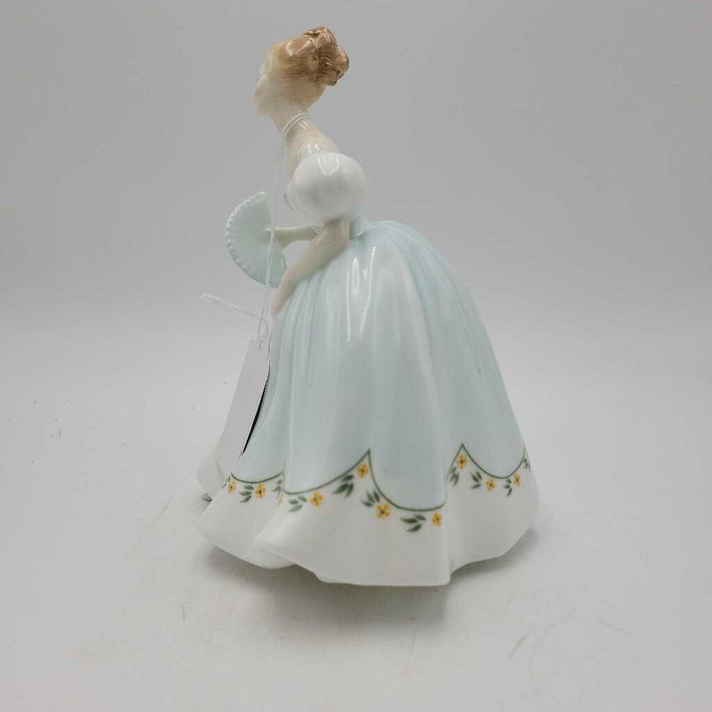 Royal Doulton "First Dance" (DEB) HN2803