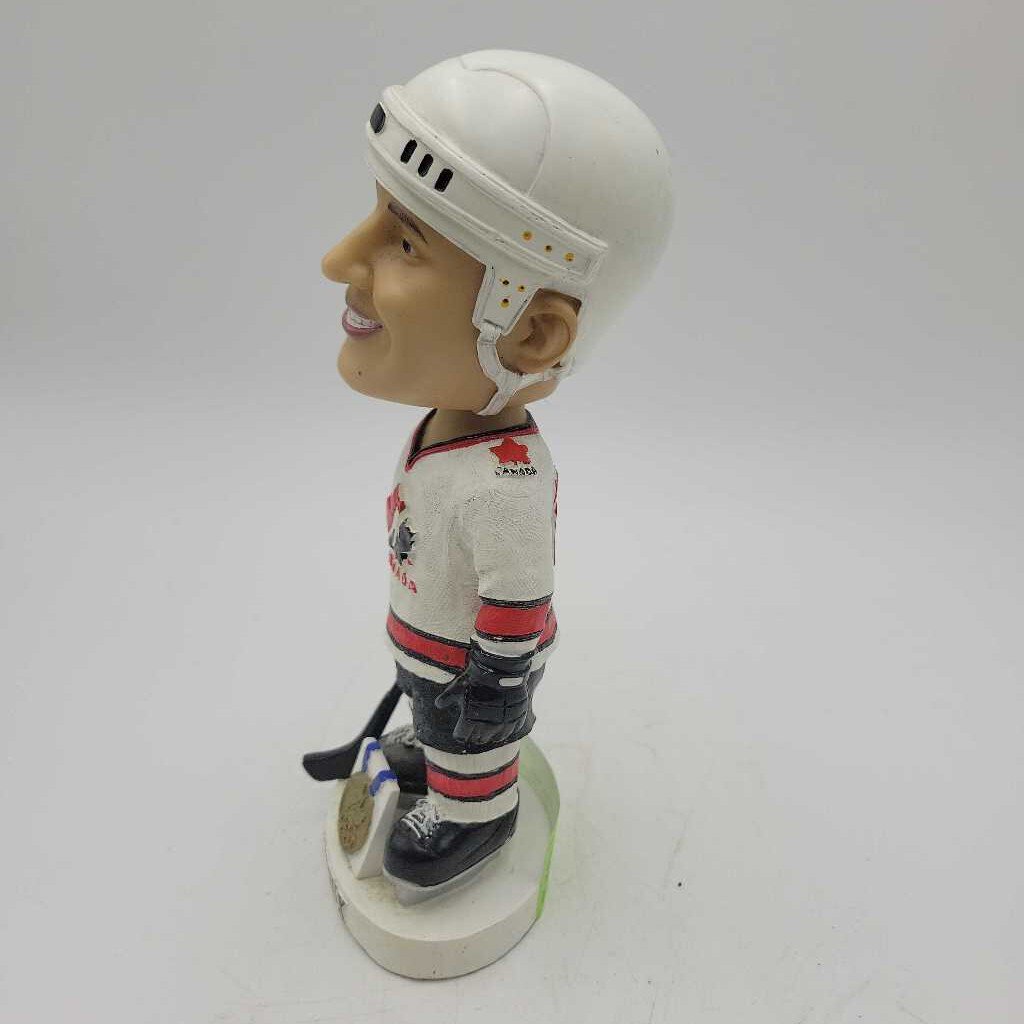 Mario Lemieux Team Canada Bobblehead (JAS)