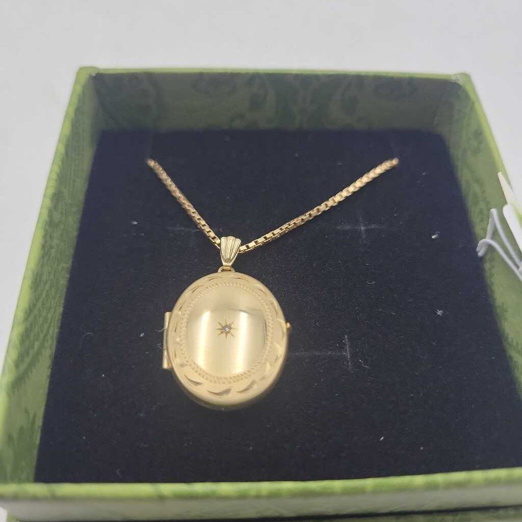 10K Gold Locket w/10K Gold Chain (JL)