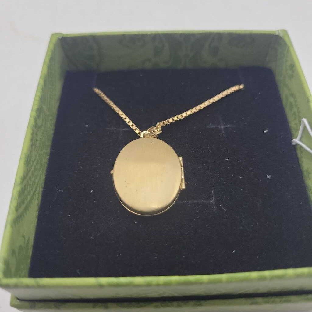 10K Gold Locket w/10K Gold Chain (JL)