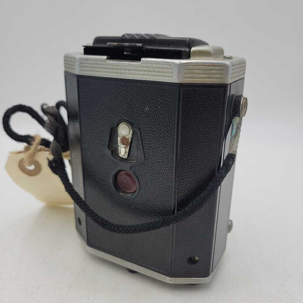 1940's Kodak Brownie Reflex 127 camera (GBZ)