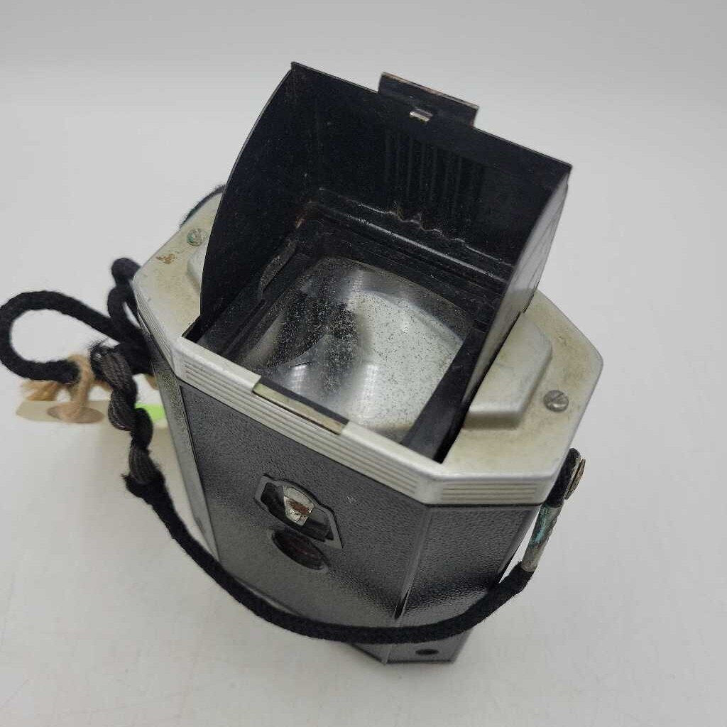 1940's Kodak Brownie Reflex 127 camera (GBZ)