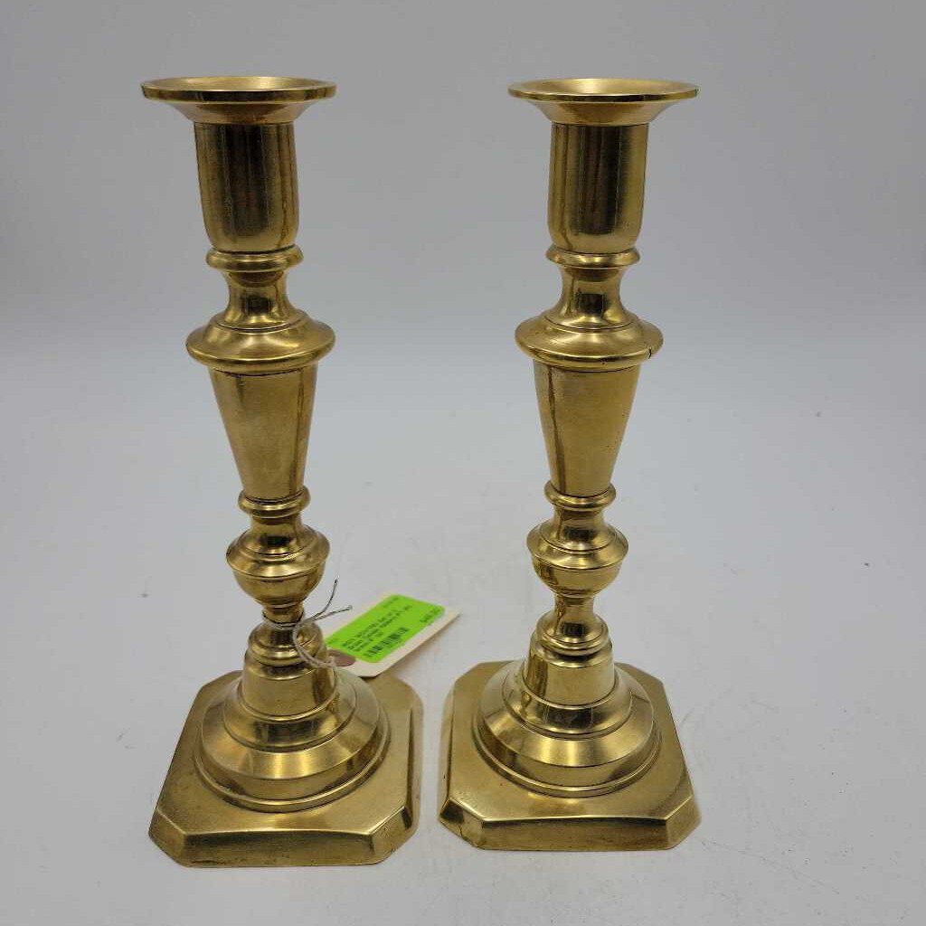 WDV1782 Set of 2 Brass Candle Holders 8"t {R}