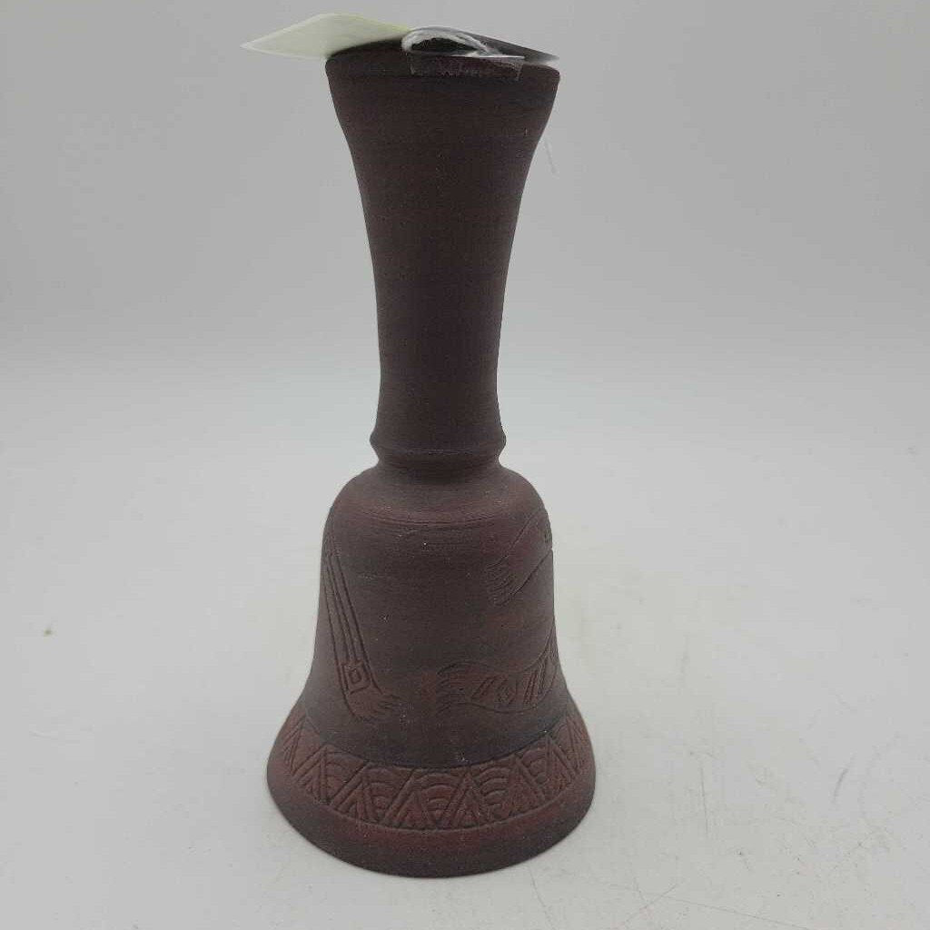 Six Nation Pottery Bell (DEB)