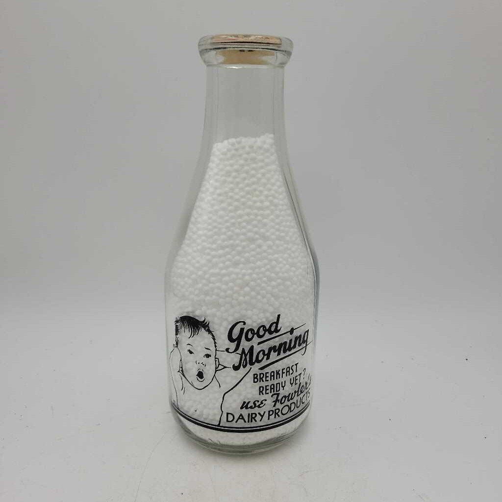 Fowler's Dairy Chesley Milk bottle (JEF)