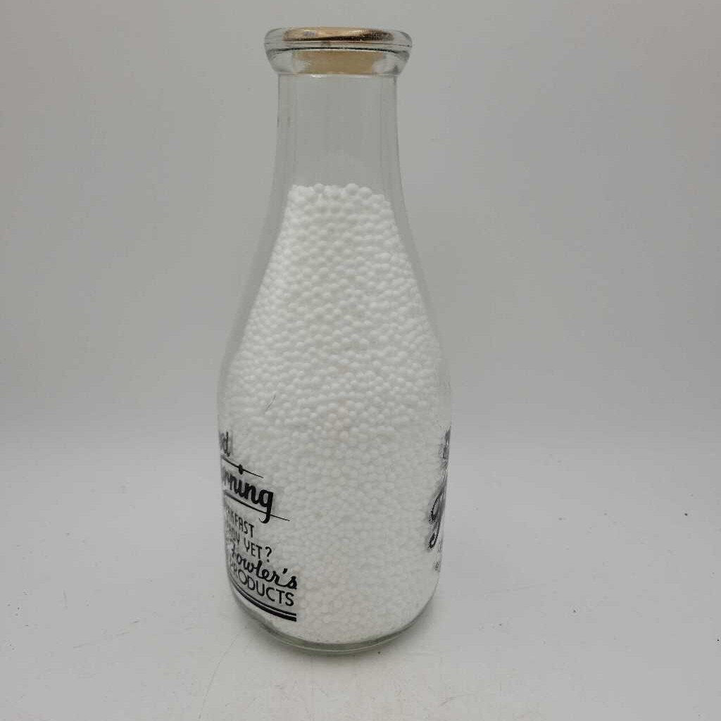 Fowler's Dairy Chesley Milk bottle (JEF)