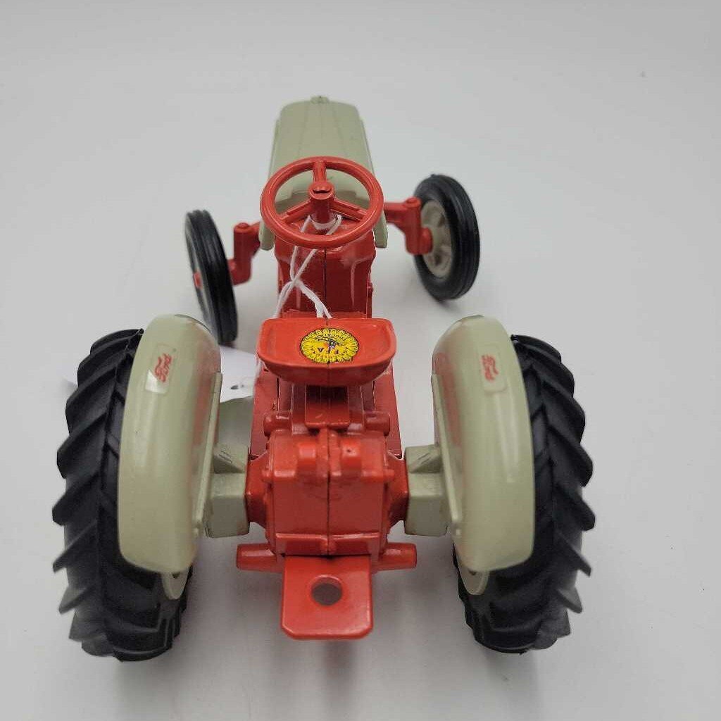 Ford Tractor (RAE)