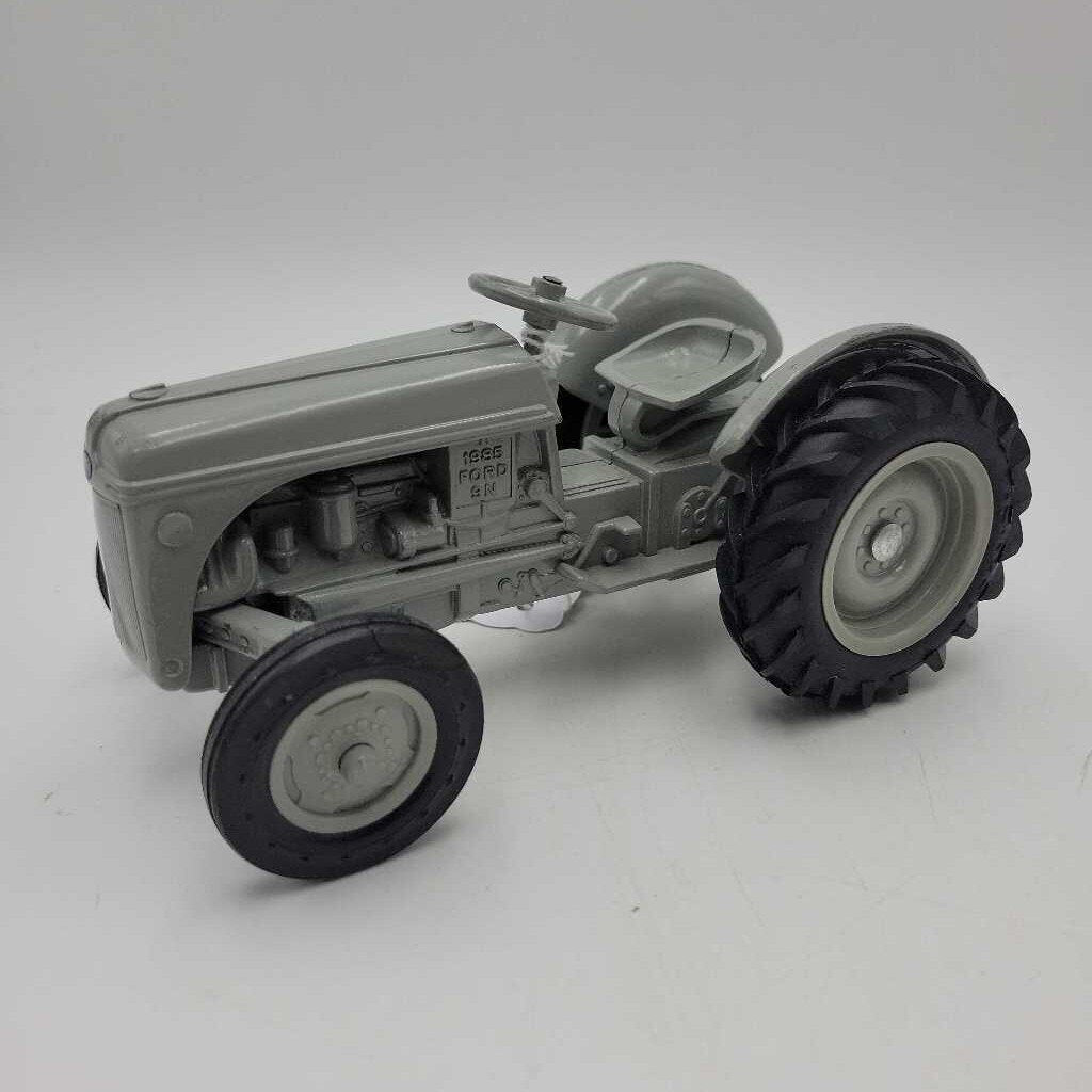 Ford Tractor (RAE)