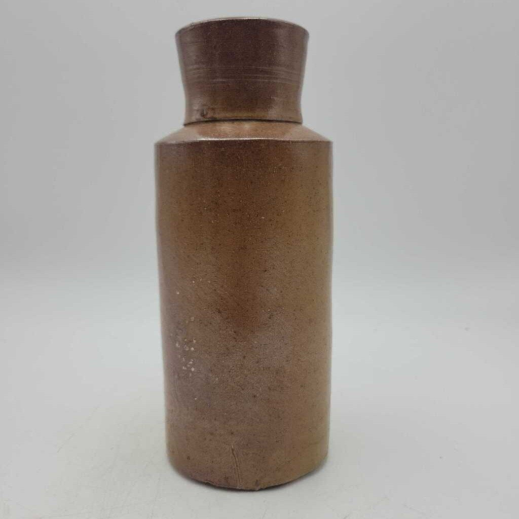 Stoneware bottle (JAS)