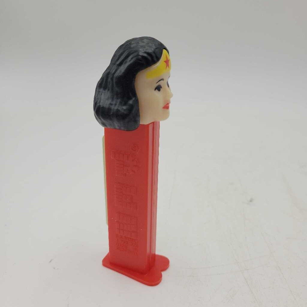 Wonder Woman Pez Dispenser (JAS)