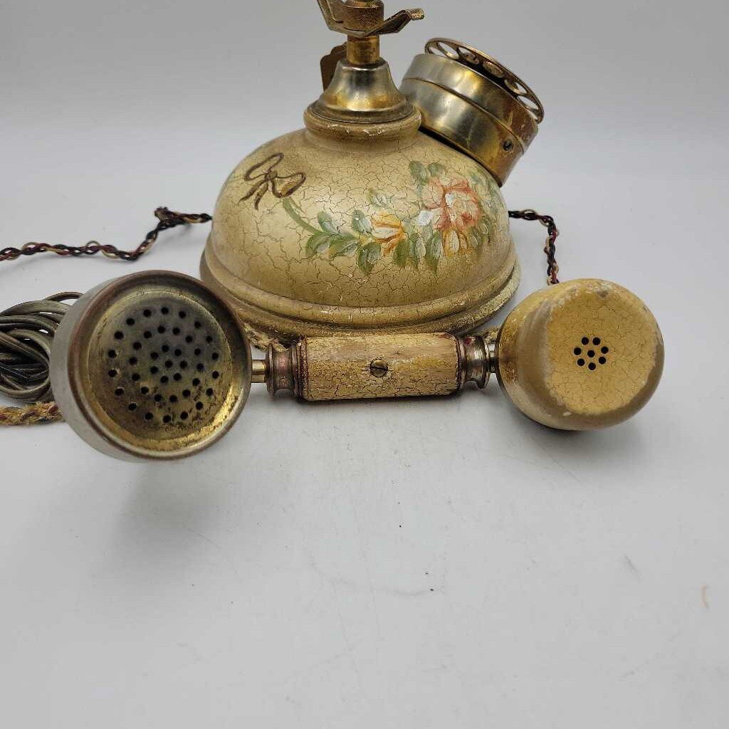 Italian "Northern Telecom" Rotary Phone (Model MD - 9151) (SAL)