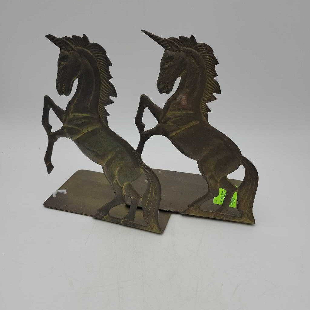 Brass Unicorn Bookends (PR) (A) (YVO) (503)