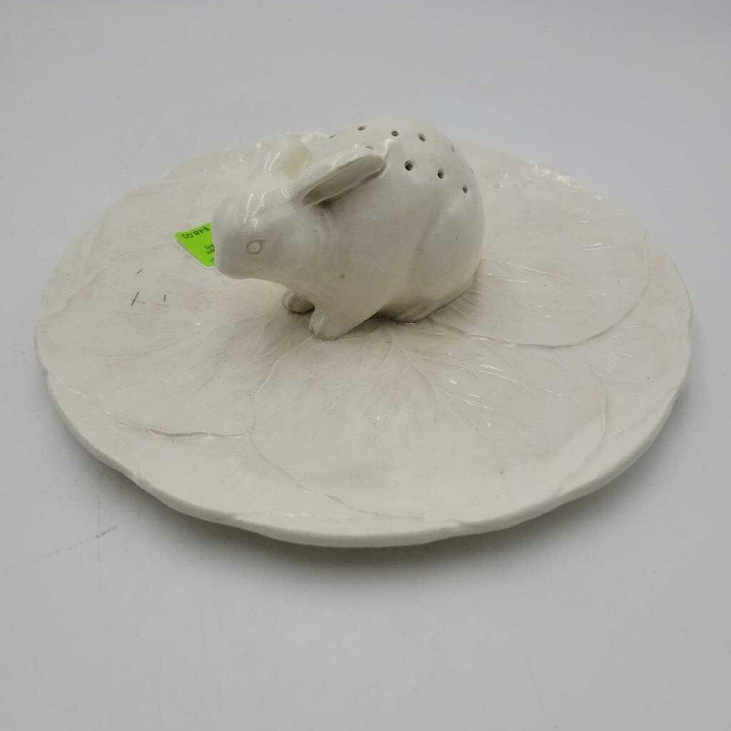 Hor'dourves Plate-Rabbit toothpick holder( COL #1931)