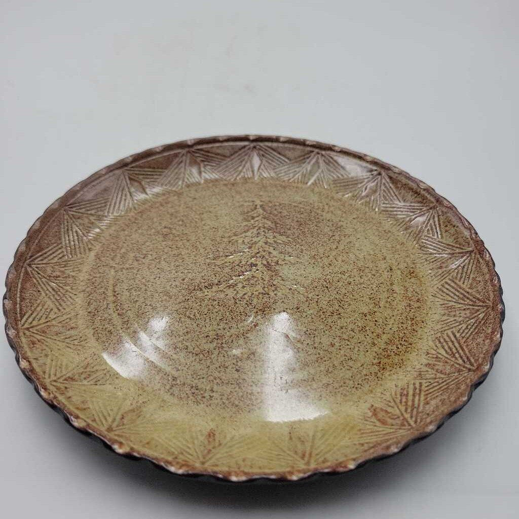 Six Nations Pottery Plate (DEB)