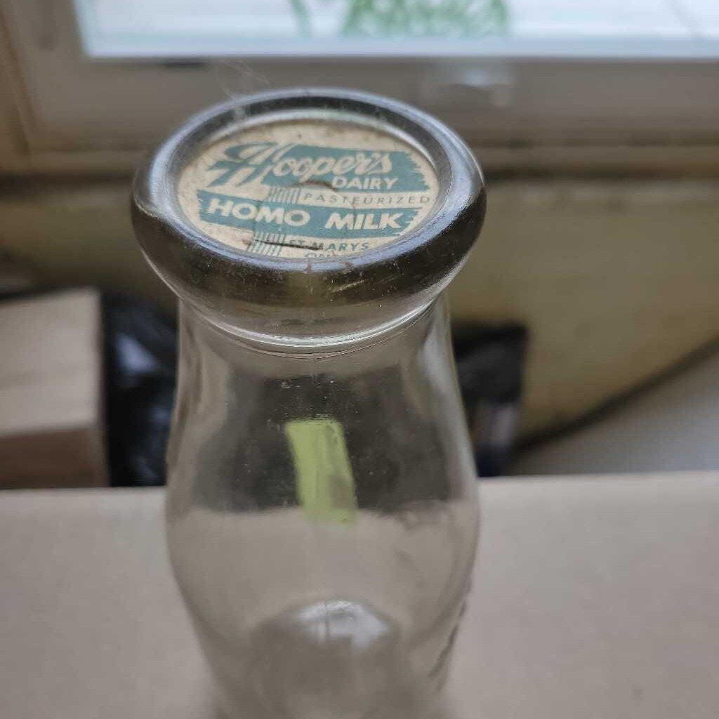 Peterboro Milk Products Pint Milk Bottle (JEF)