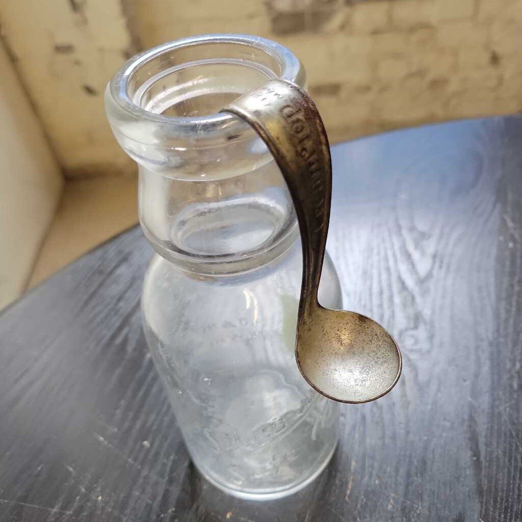 Silverwood's Cream Top Pint With Spoon (JEF) Silverwood's Cream Top Pint With Spoon (JEF)